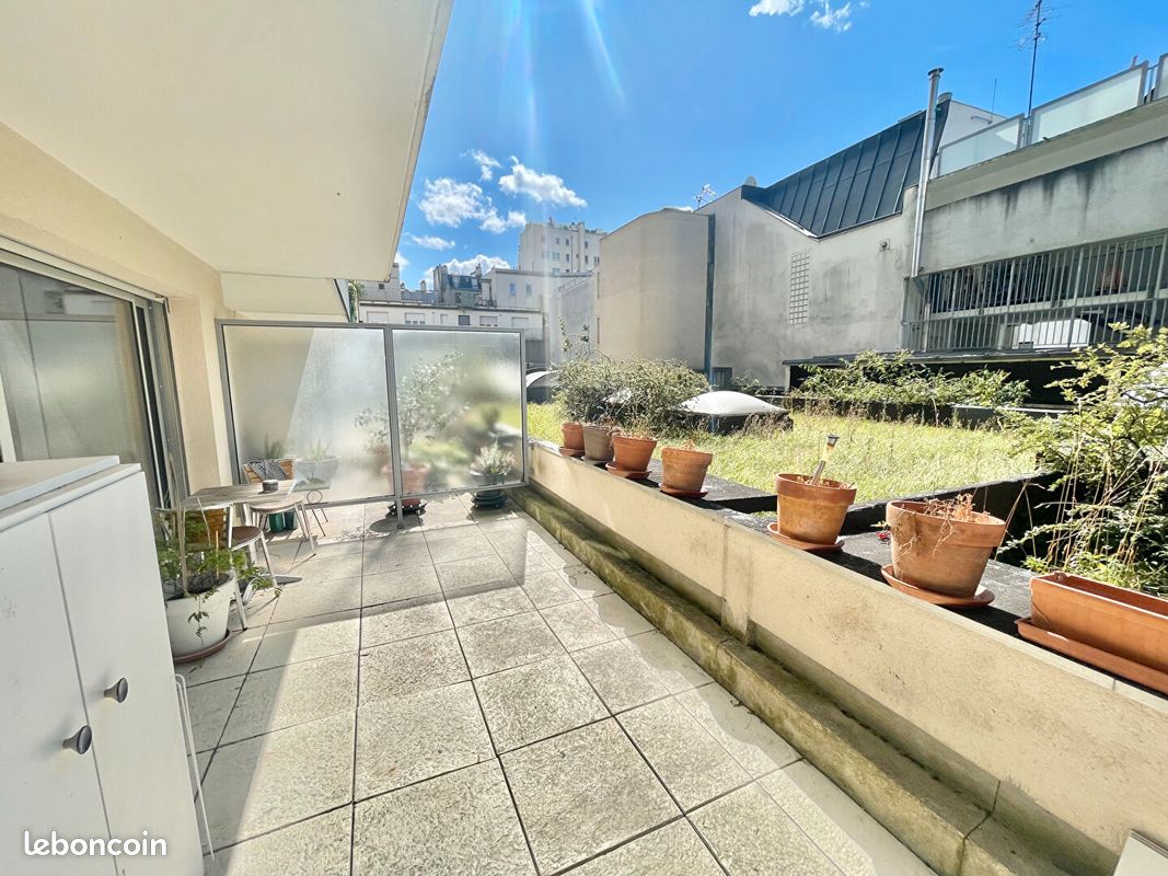 Appartement 1 pièce 30 m² · à Paris · 30 m² · 230 000 €