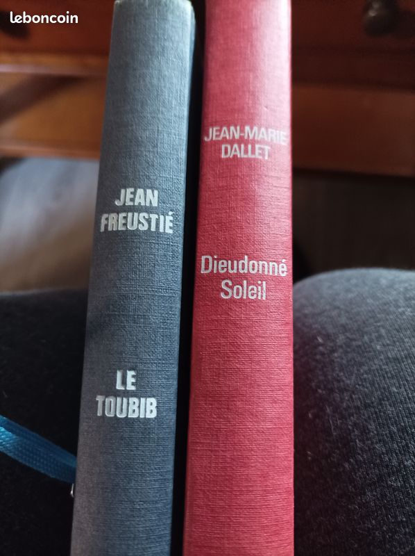 Lot 2 livres reliés (image 1)