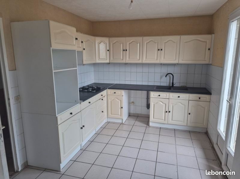 Appartement 4 pièces 100 m² · à Vorey · 100 m² · 550 €
