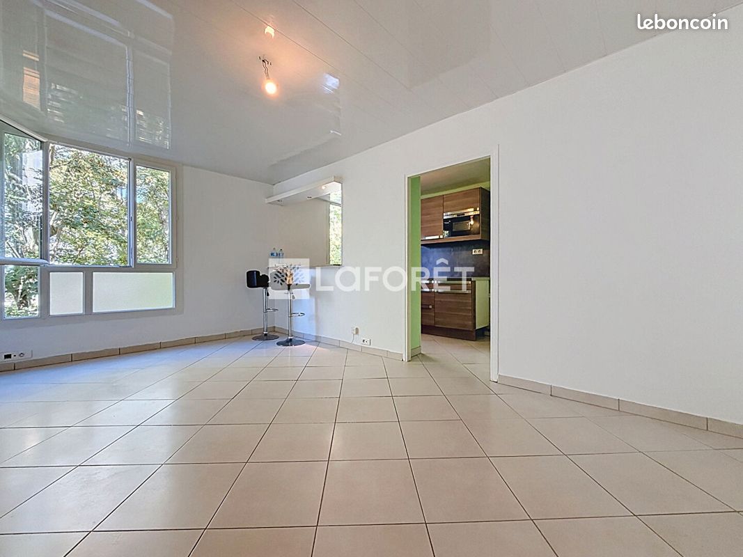 Appartement 4 pièces 81 m² · à Saint-Pierre-lès-Elbeuf · 81 m² · 895 €/mois