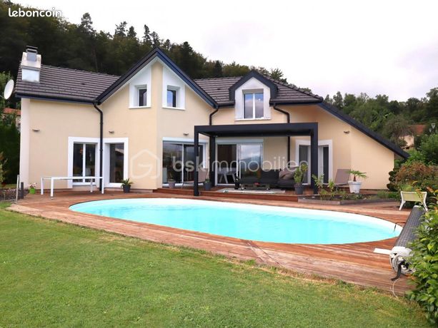Villa 6 pièces 162 m²
