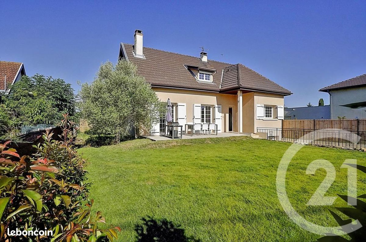 Maison 5 pièces 136 m² · à Genas · 136 m² · 515 000 €