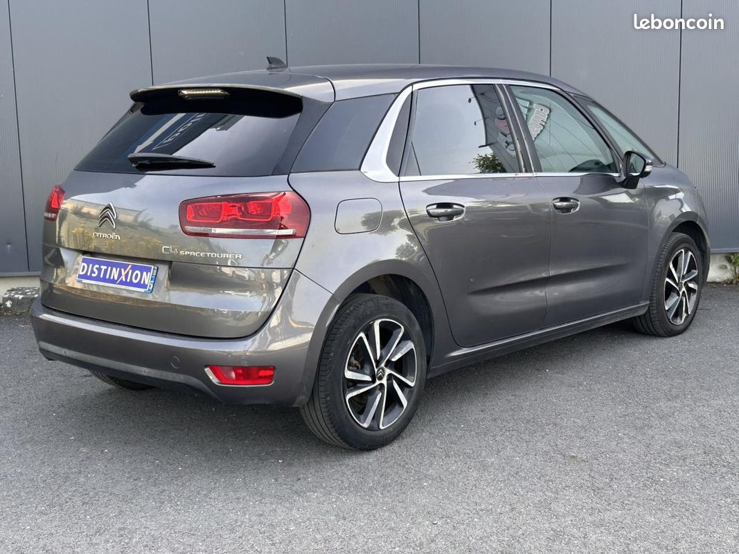 CITROEN C4 SPACETOURER 1.5 BlueHDi 130 Feel avec Caméra, GPS et Carte mains libres (image 20)