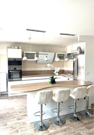 Appartement 3 chambres dans résidence récente à moins de 10mn à pieds de la gare et mairie