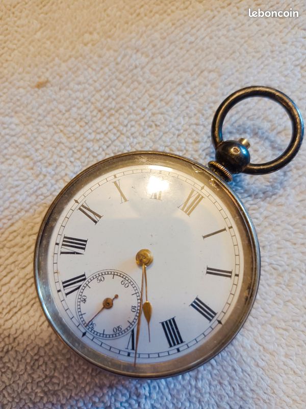 Montre à Gousset Ancienne En Argent Fin Gravée - L. BONNET à MATOUR - Mécanique Manuelle