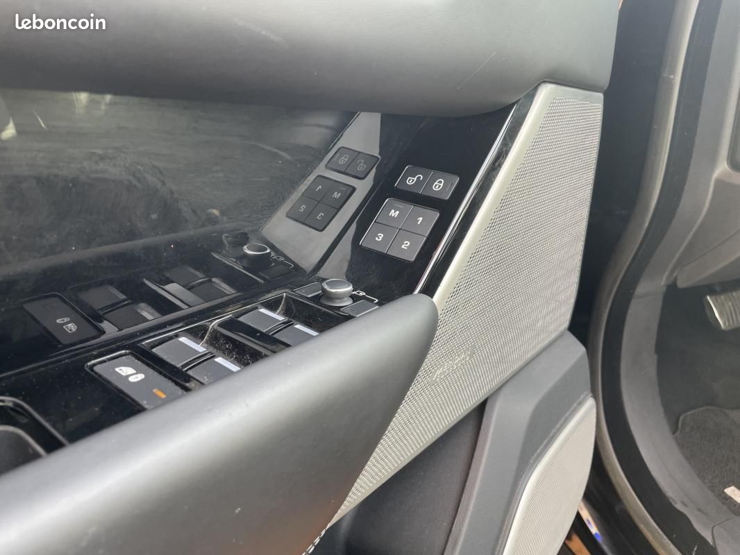 Land Rover Range Rover Velar 3.0 D275 HSE R-DYNAMIC (image 17)