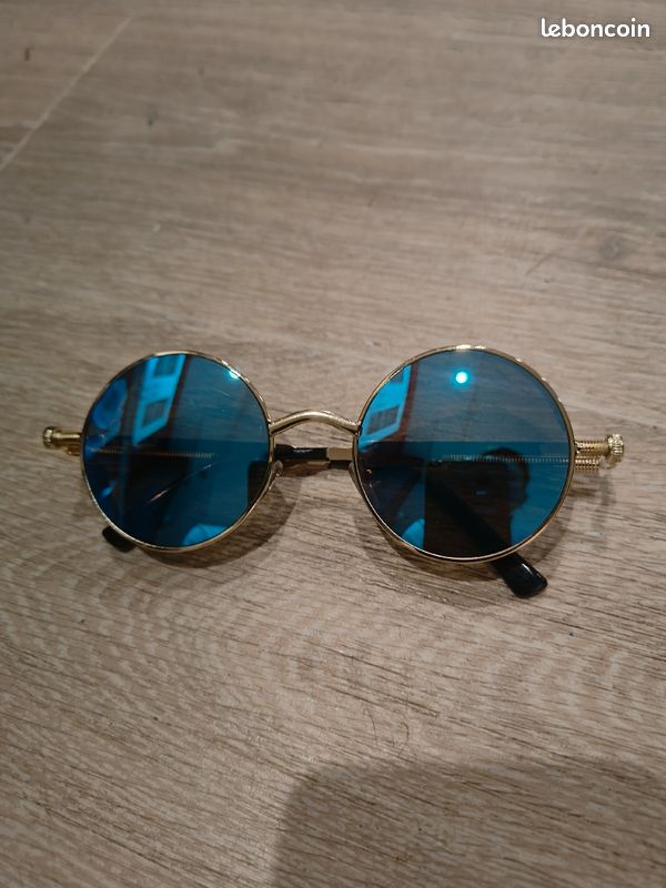 Lunettes de soleil monture or verre miroir bleuté Accessoires