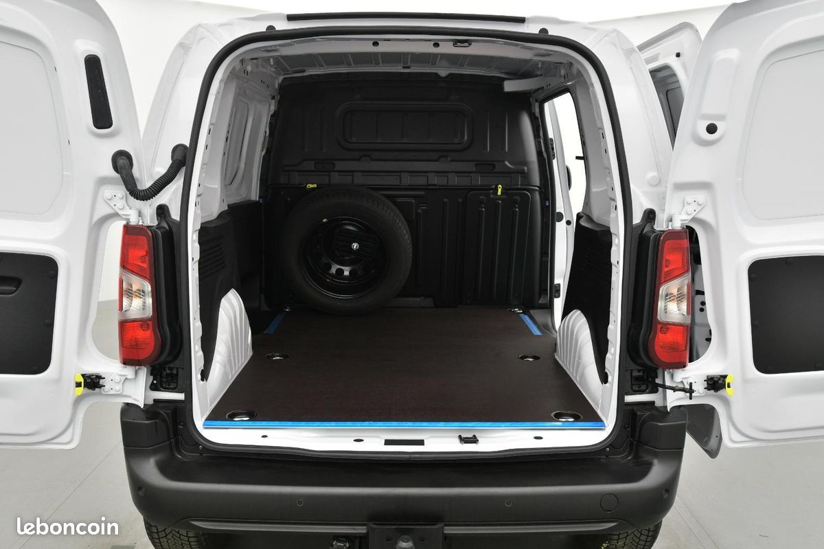 PEUGEOT PARTNER FGN DANGEL 4X4 DIESEL 130ch EAT8 M 3PL NEUF (image 9)
