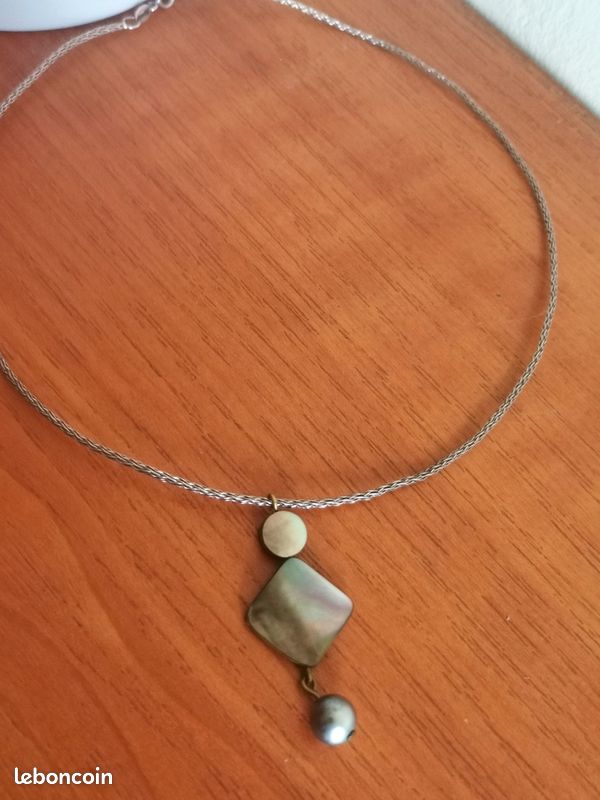 Collier ras de cou en argent 925 pendantif nacre et perle (image 1)