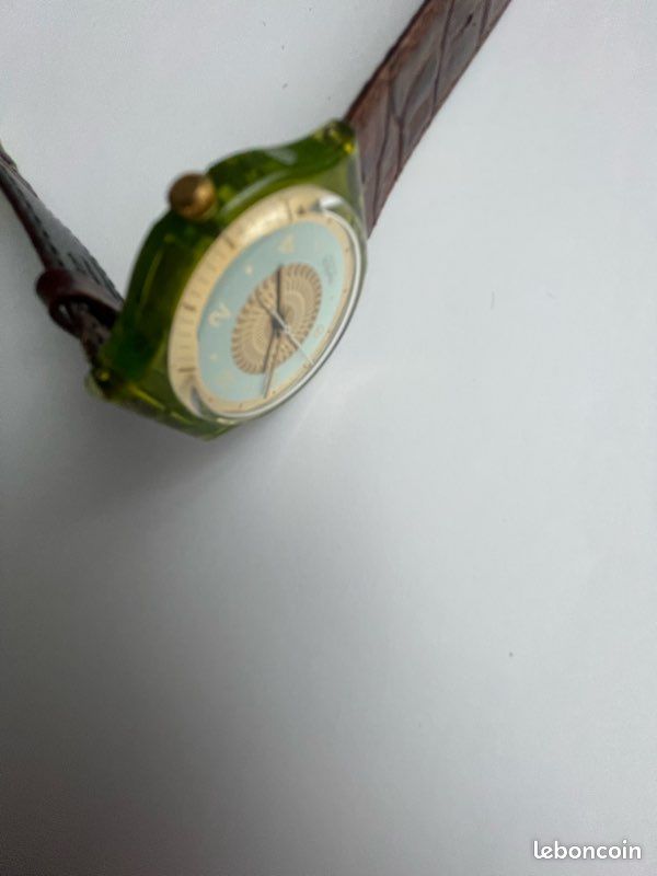Montre Swatch gent vintage neuve jamais portée, bracelet cuir façon croco, (image 3)