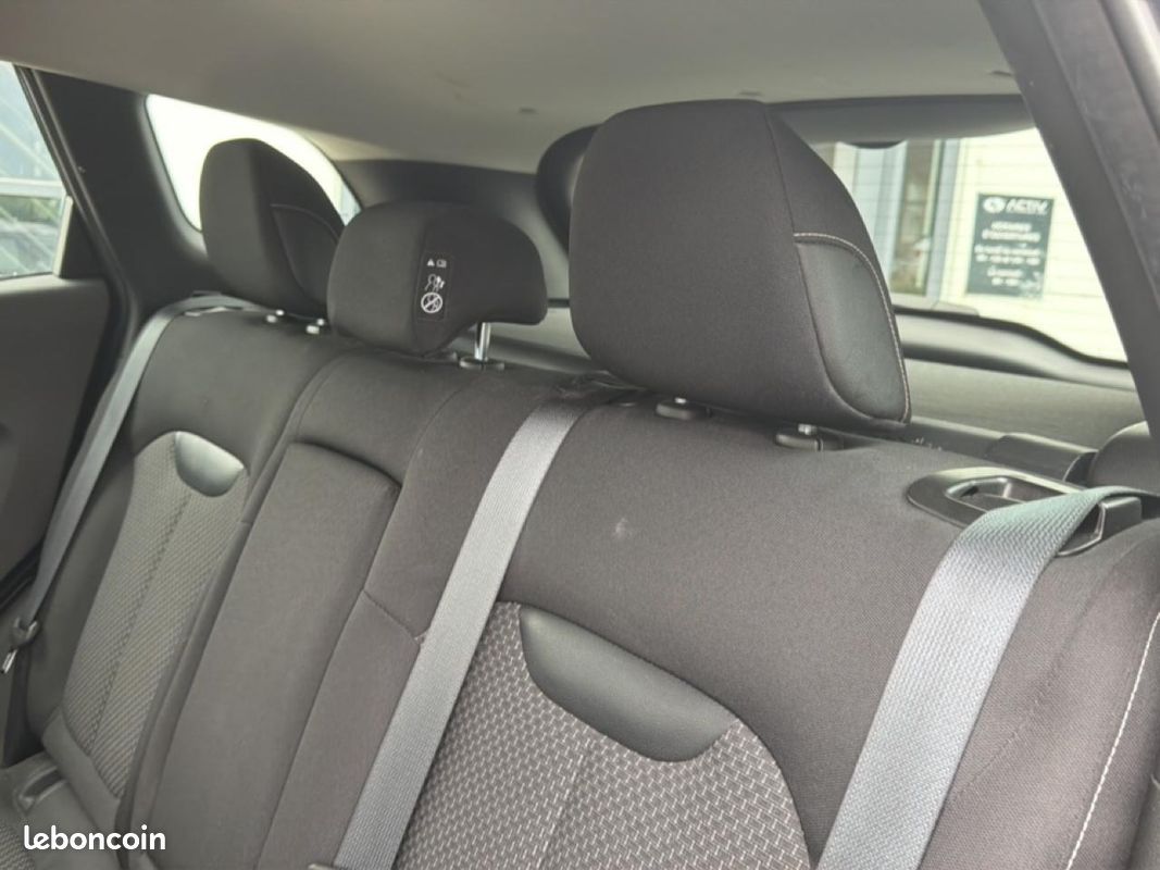 RENAULT KADJAR 1.3 tce 140 fap evolution edc (image 20)