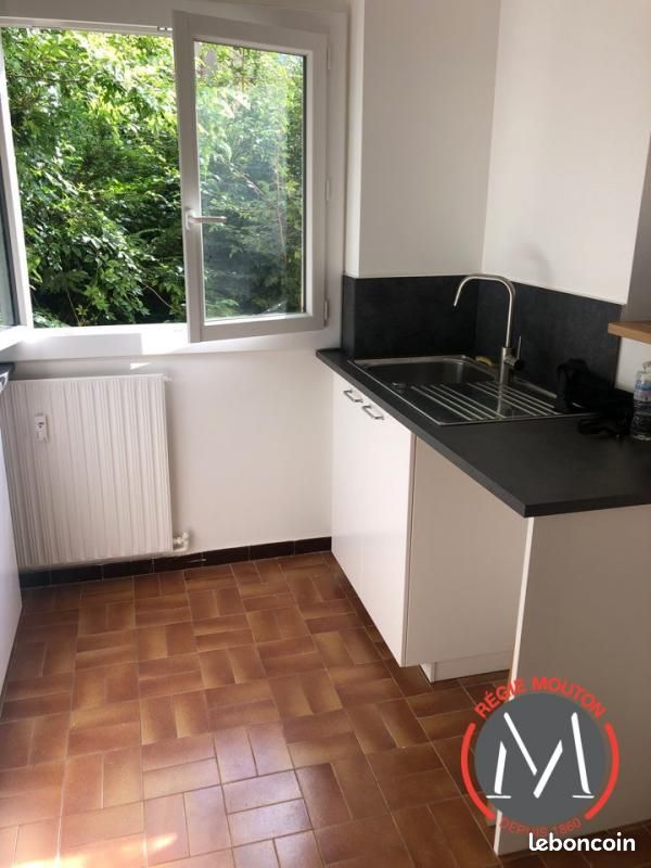 Appartement a louer rillieux-la-pape - 4 pièce(s) - 94 m2 - Surfyn