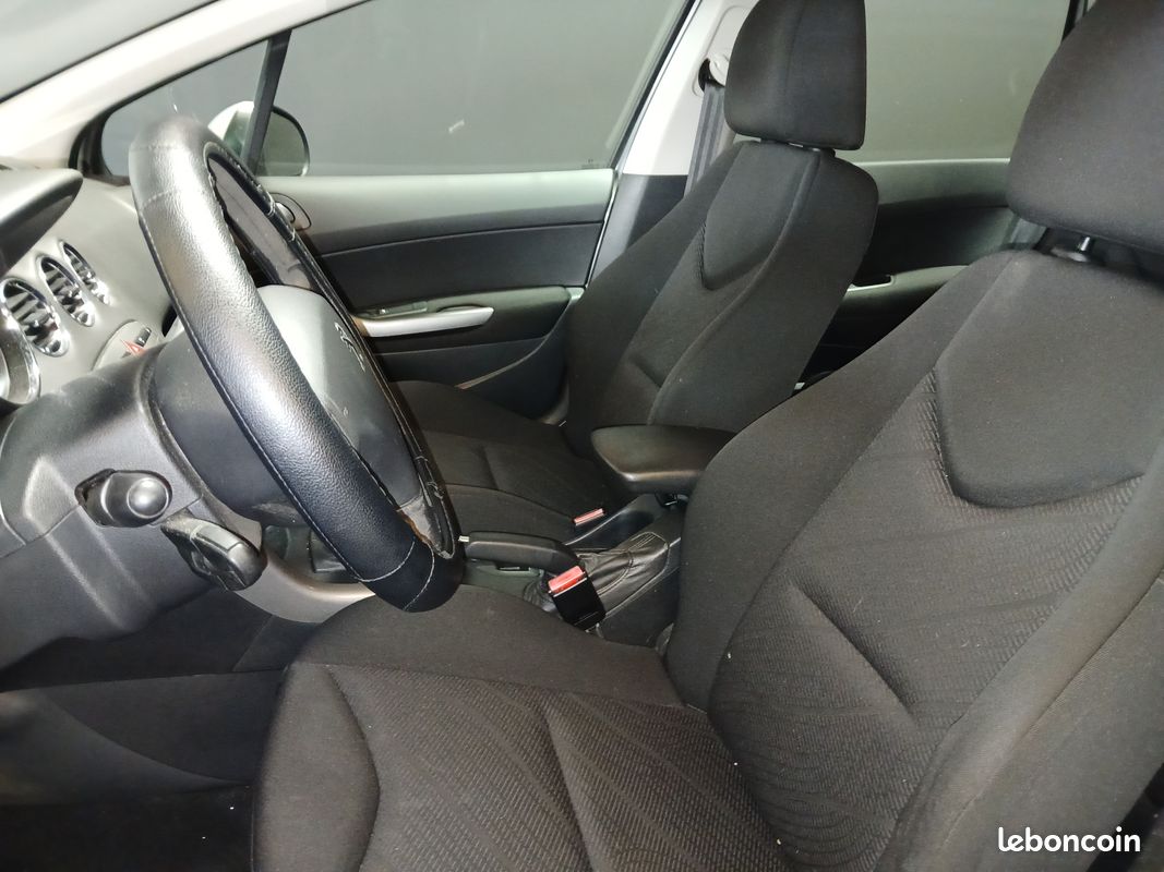 PEUGEOT 308 SW 1.6 HDi 112ch GPS (image 3)