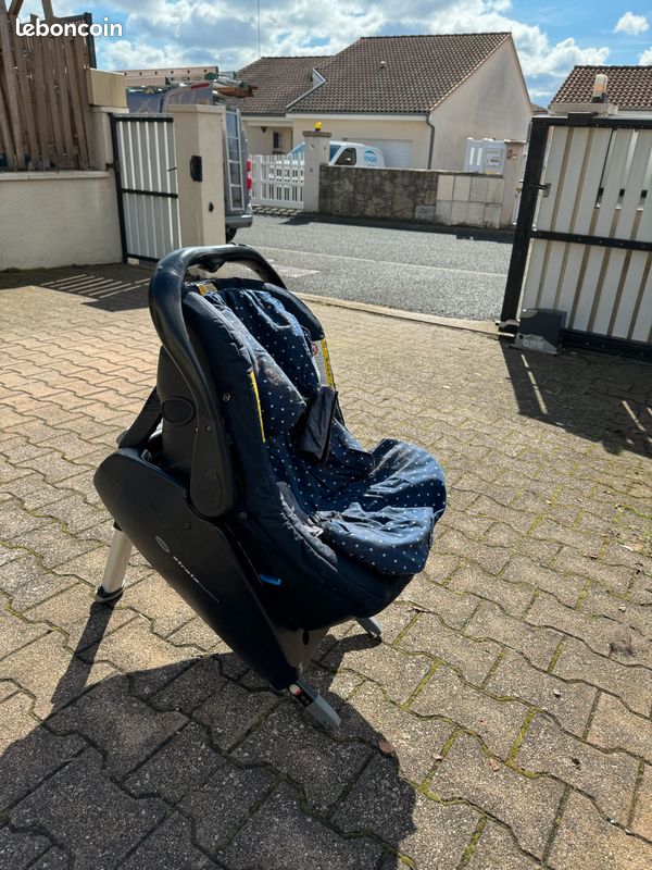 Poussette double plus cosy plus base isofix (image 3)
