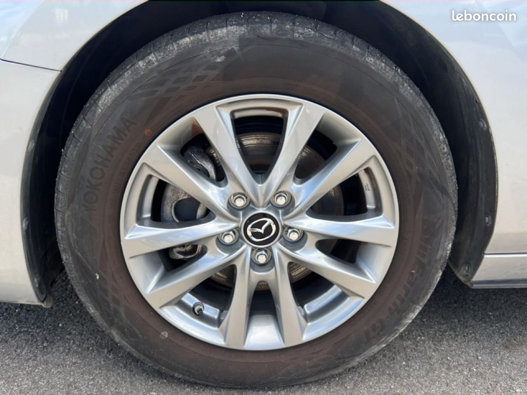 MAZDA MAZDA 3 2.0 e-skyactiv-g m-hybrid 122 business executive bva 2022 (image 30)