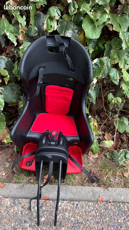 Siège bébé pour un vélo (image 1)