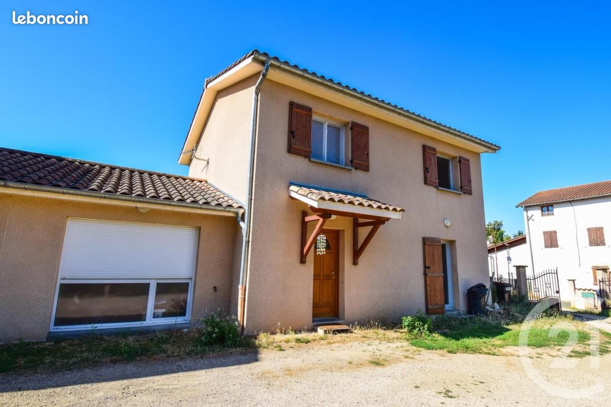 Maison 7 pièces 131 m² · à Mogneneins · 131 m² · 242 000 €