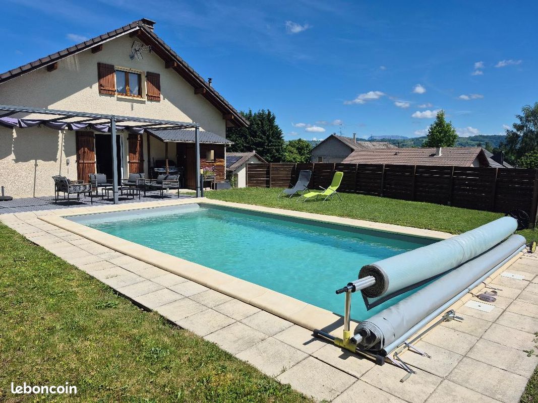 Maison 6 pièces 109 m² · à Bloye · 109 m² · 540 000 €