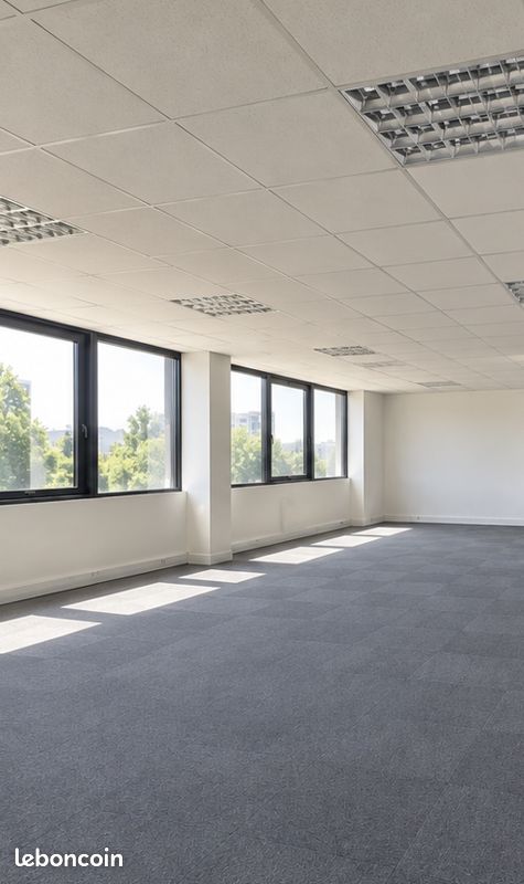 Parking 1 pièce 90 m² · à Nancy · 90 m² · 118 000 €