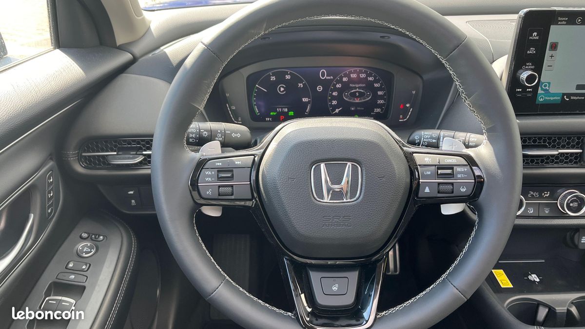 HONDA ZR-V e:HEV 2.0 i-MMD Advance (image 13)