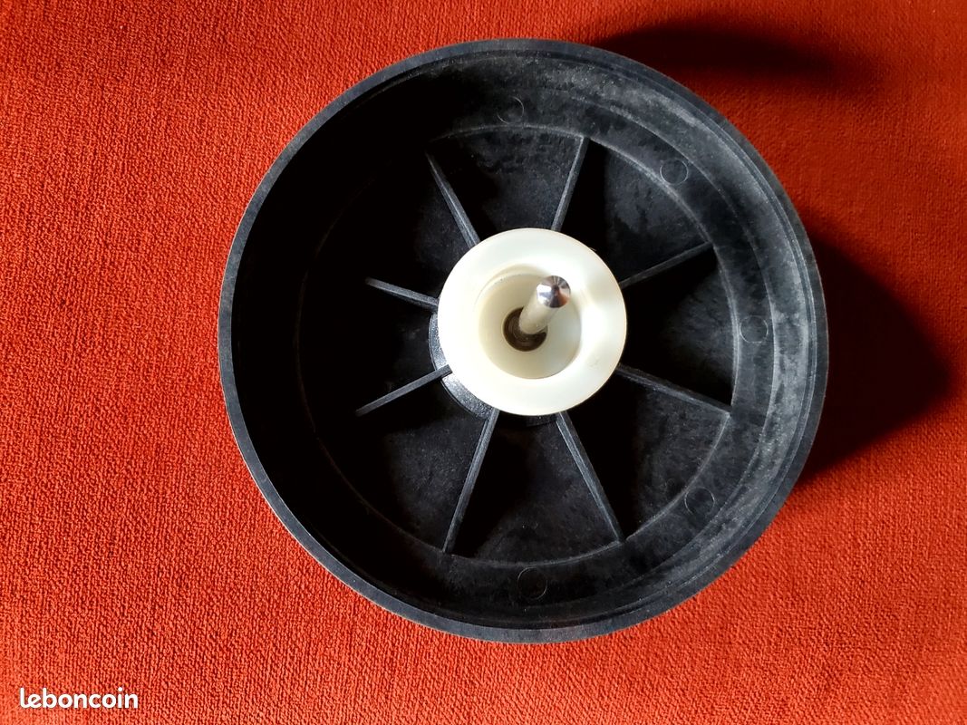 Platine Vinyle Thorens TD 166 mk2 (Defekt) in Bellevue für CHF 70 – nur