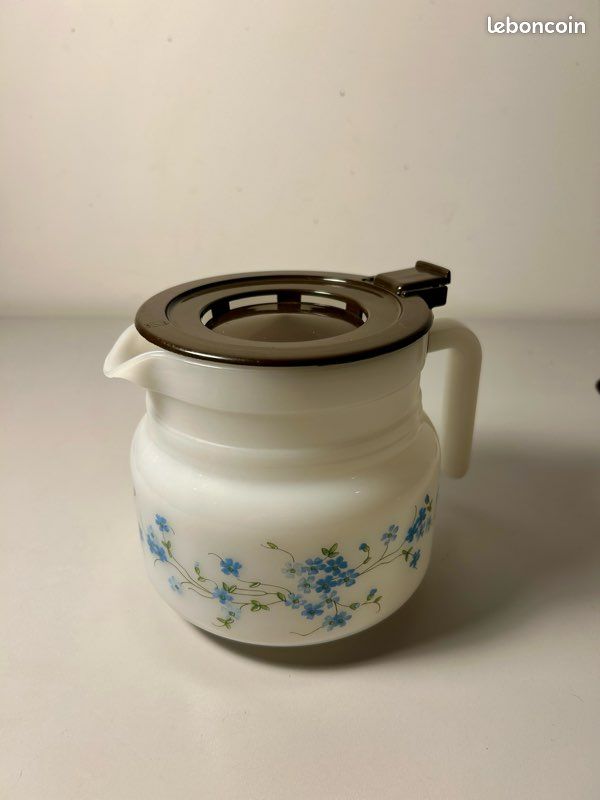 Pot à coton Arcopal Veronica myosotis vintage - Arts de la table