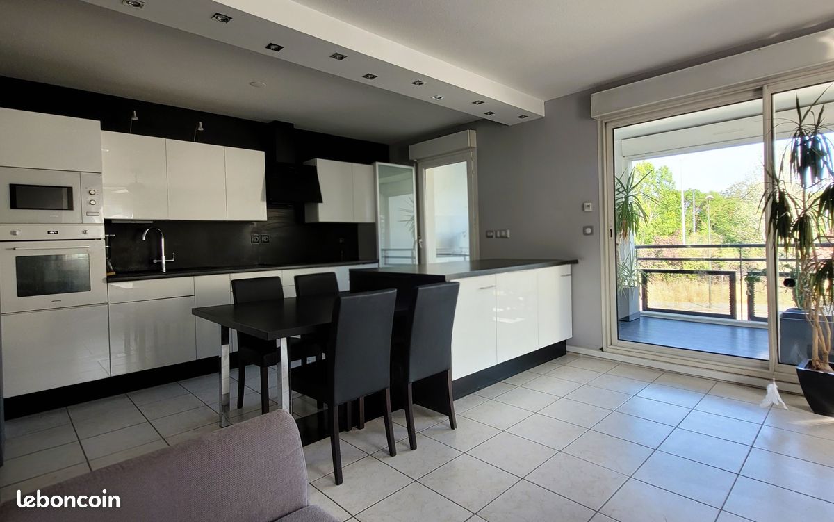 Appartement 3 pièces 74 m² · à Aix-en-Provence · 74 m² · 345 000 €