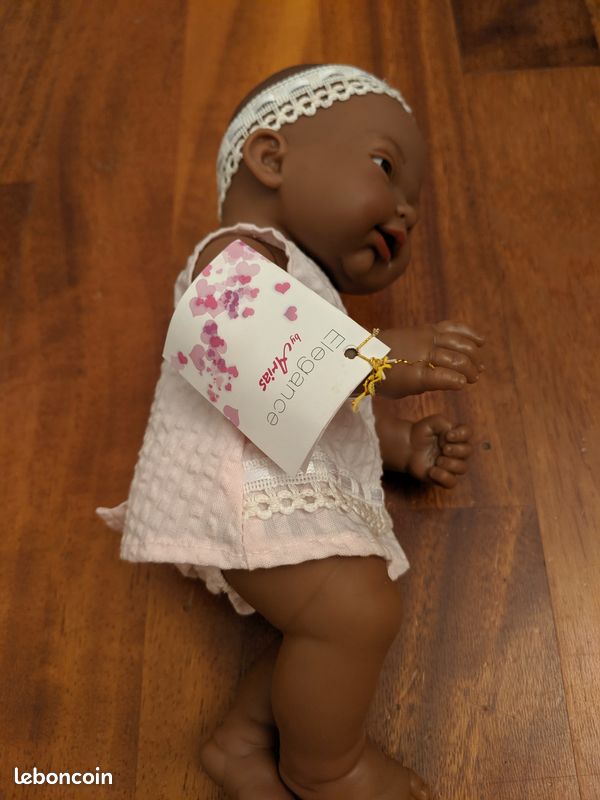 Poupée fille (image 2)