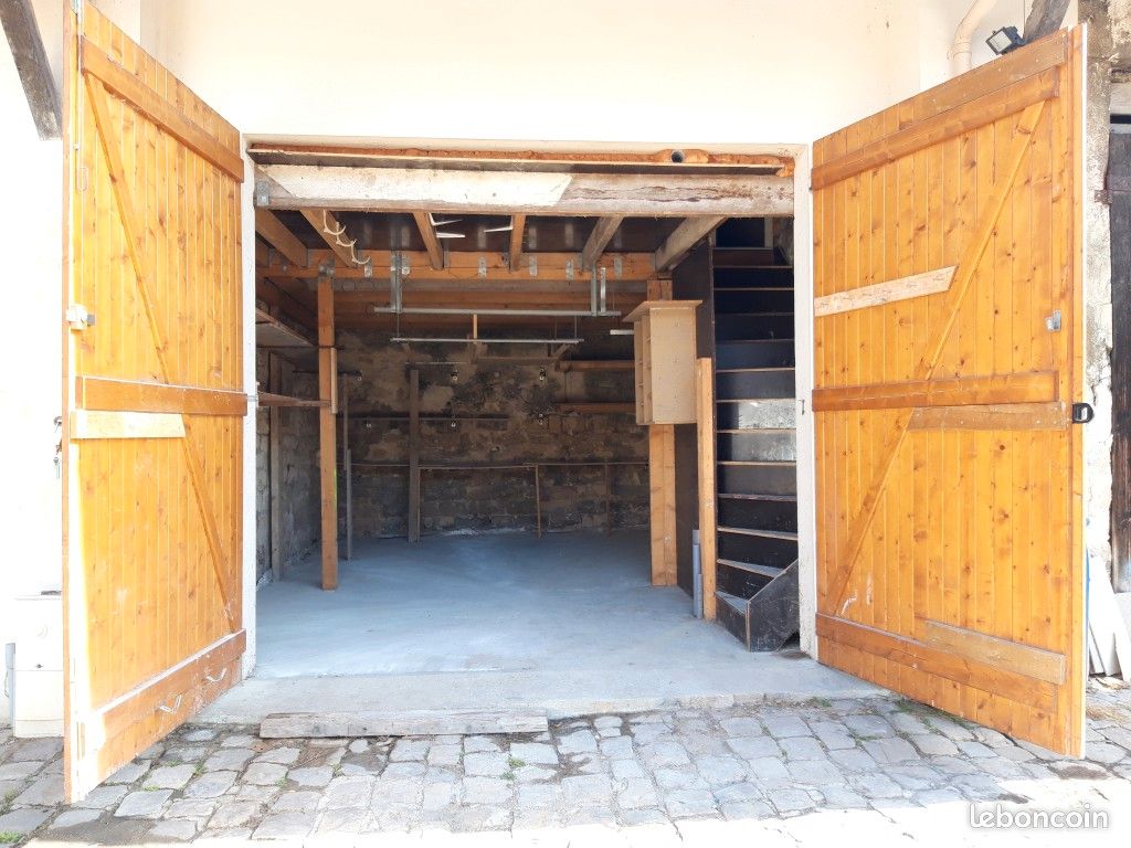 Parking 25 m² · à Nanterre · 25 m² · 475 €/mois