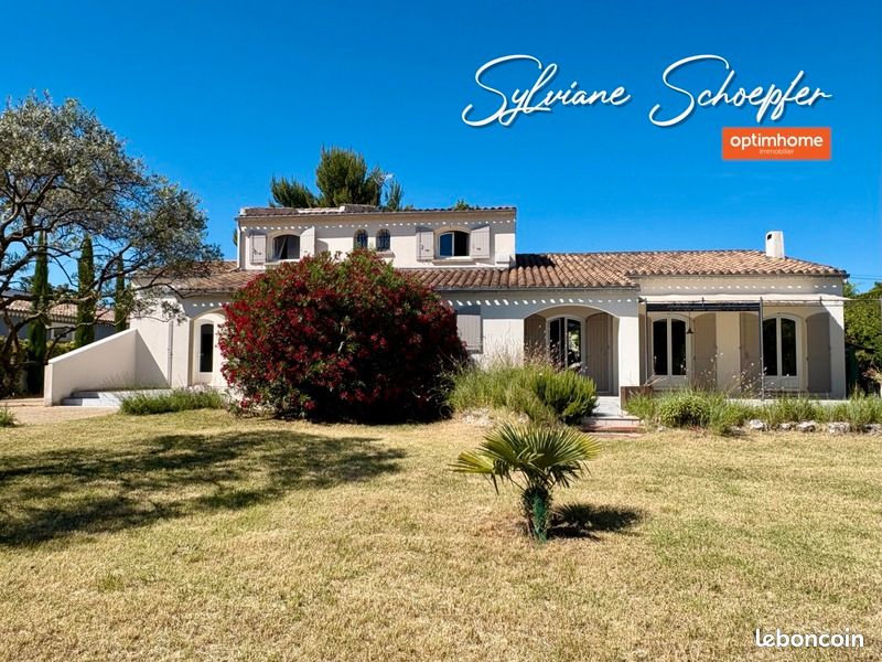 Maison 7 pièces 237 m² · à Montélimar · 237 m² · 530 000 €