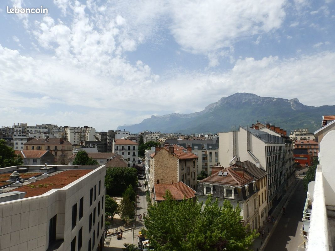 Appartement 2 pièces 46 m² · à Grenoble · 46 m² · 760 €/mois