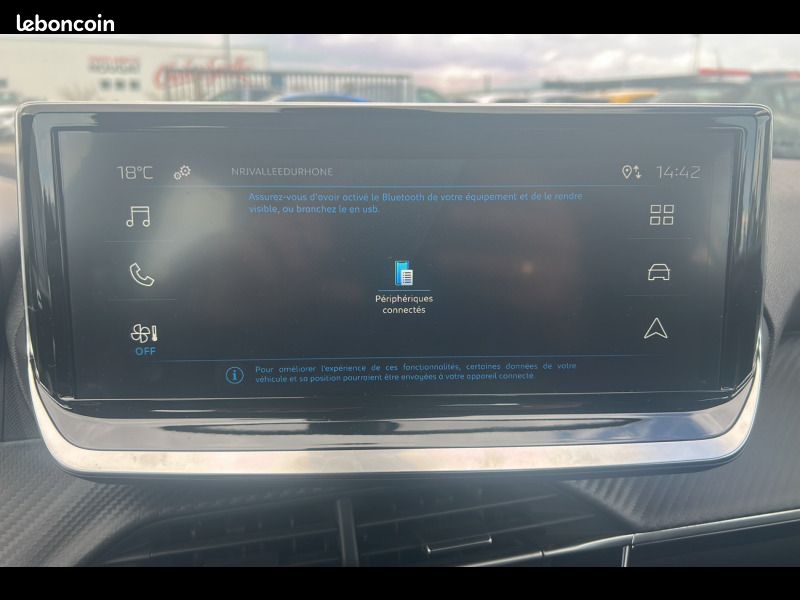 Peugeot 2008 Hybrid 136 e-DCS6 Style (image 18)