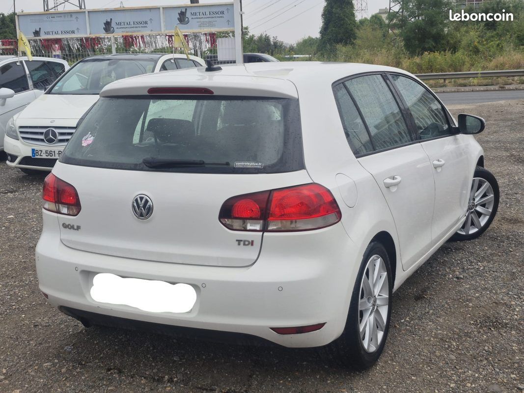 VOLKSWAGEN Golf - VI 5 Portes 1.6 TDI 16V FAP 105 cv (image 2)