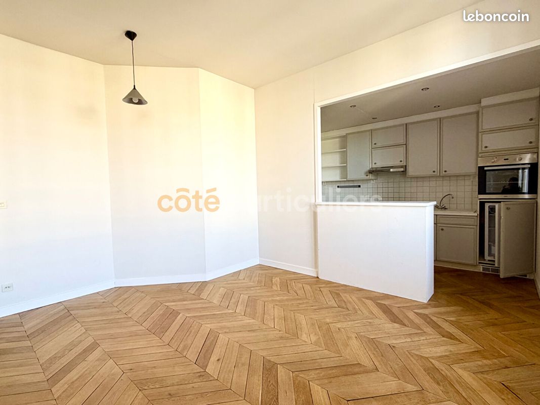 Appartement 3 pièces 65 m² · à Clermont-Ferrand · 65 m² · 900 €