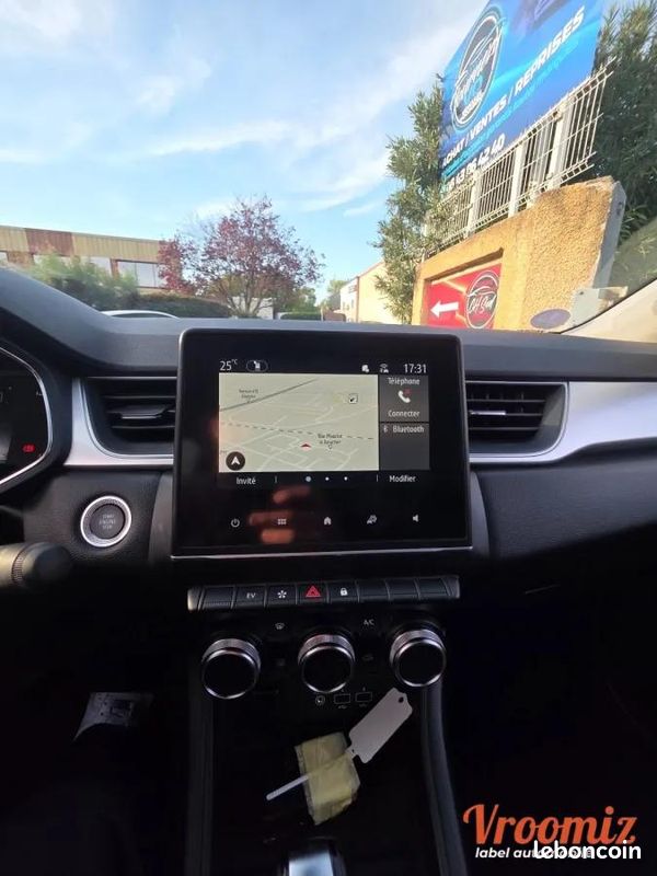 Renault Captur 1.6 E-TECH 145H 90 HYBRID FULL-HYBRID 1.2KWH INTENS BVA (image 28)