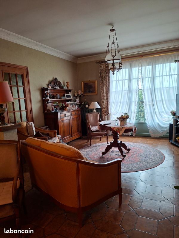 Maison 7 pièces 220 m² · à Montry · 220 m² · 399 000 €