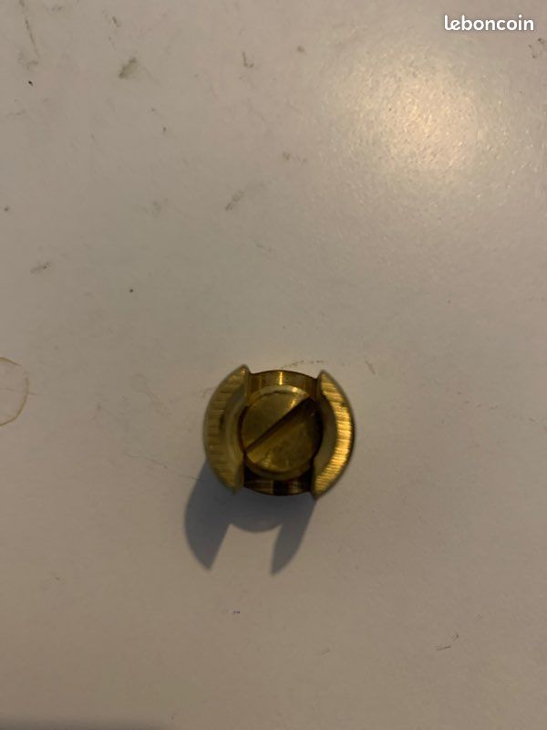 Lot de 10 bornes laiton pas isolé pour mise à la terre ou autre (image 2)