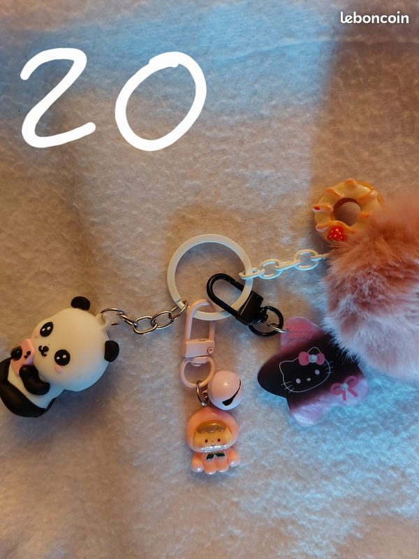 Porte-clé fait main vendu à l'unité (image 20)