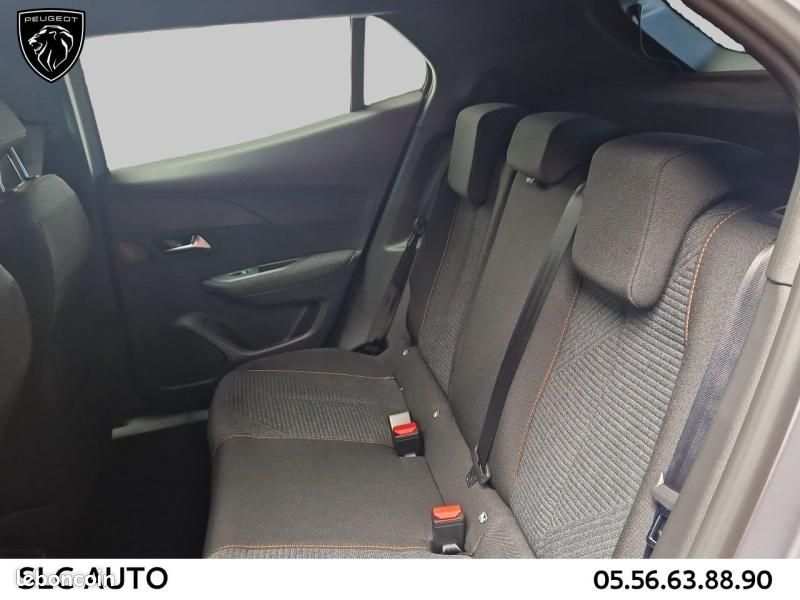 Peugeot 2008 1.2 Hybrid 136ch Style e-DCS6 (image 20)