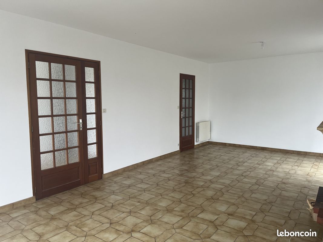 Maison 3 pièces 85 m² · à Neulliac · 85 m² · 700 €/mois