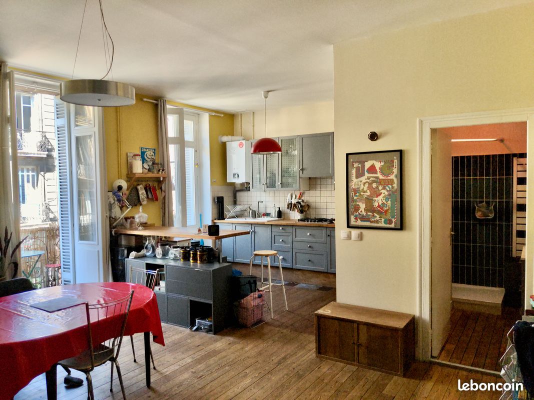 Appartement 3 pièces 81 m² · à Bordeaux · 81 m² · 340 000 €