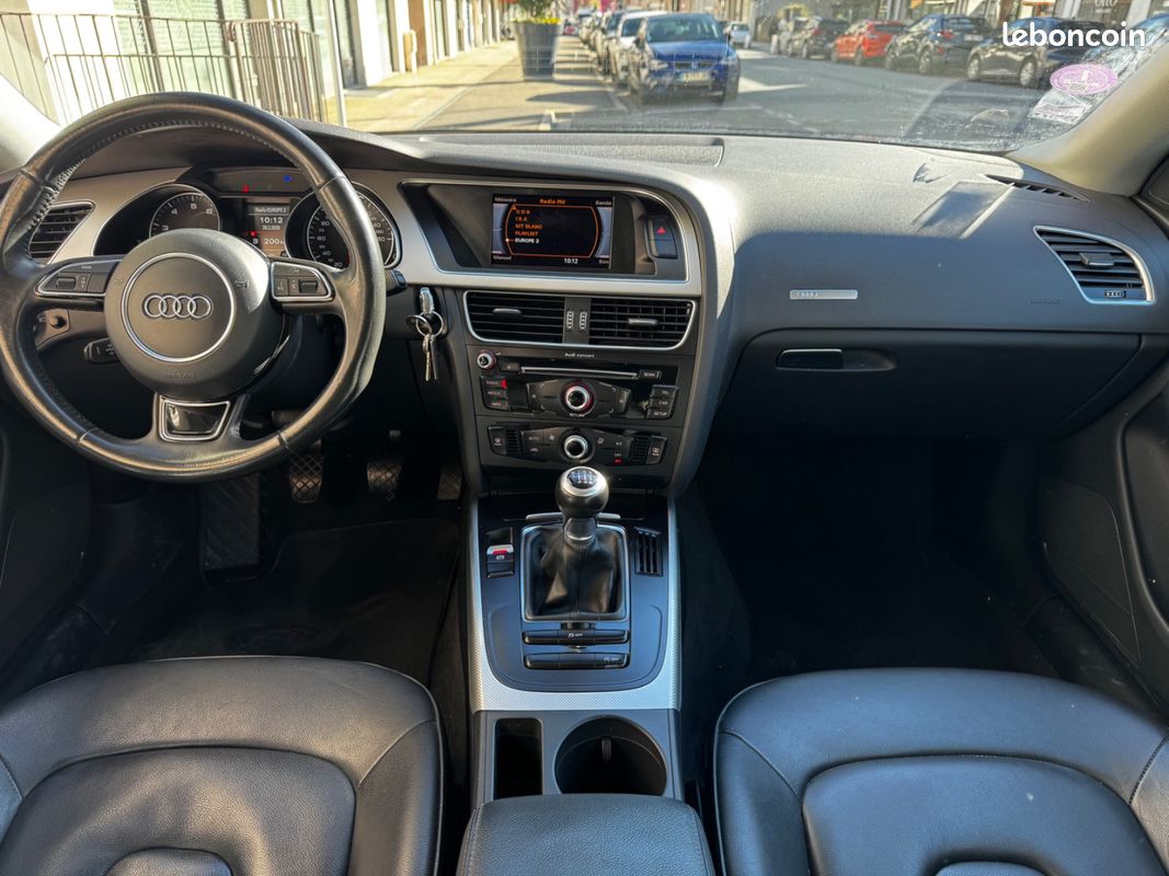 AUDI A5 A5 1.8 TFSI 177 Ambiente / première main / entretien complet Audi (image 13)