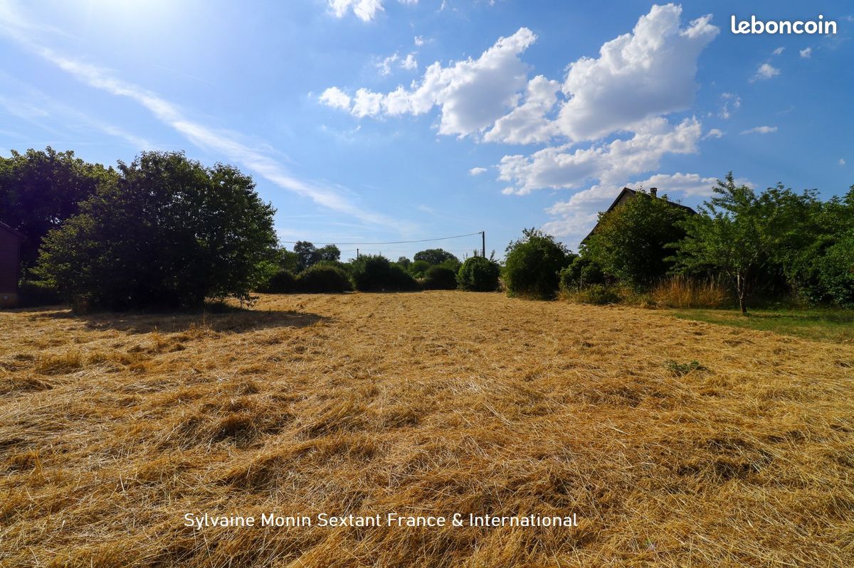 Terrain 1827 m² CORGNAC SUR L'ISLE (image 1)