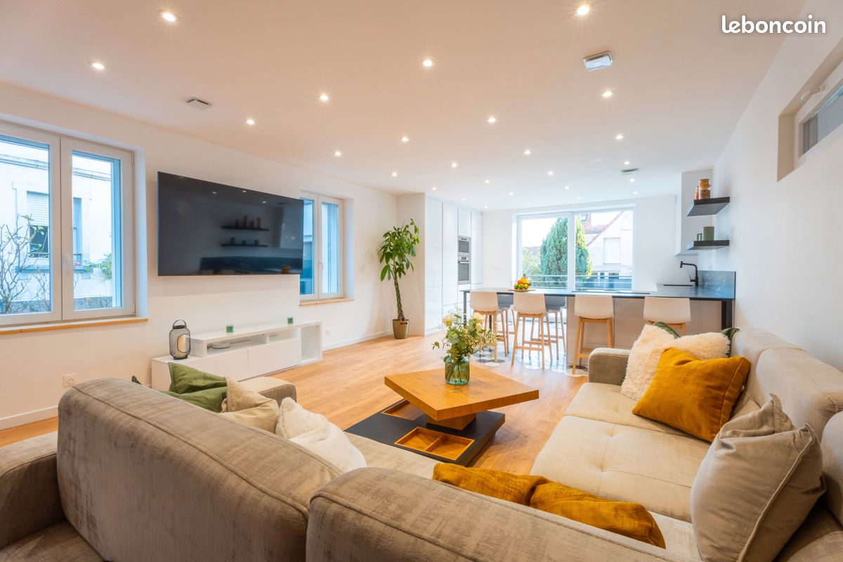 Maison 7 pièces 210 m² · à Lingolsheim · 210 m² · 469 000 €