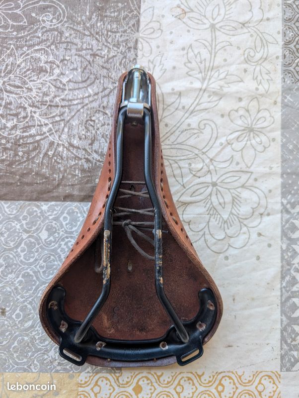 Selle Brooks Pro - Très mauvais état - Vélos