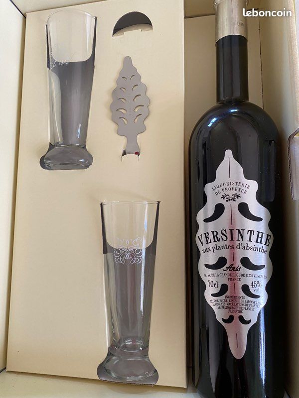 Coffret bouteille Versinthe et ses verres (image 1)