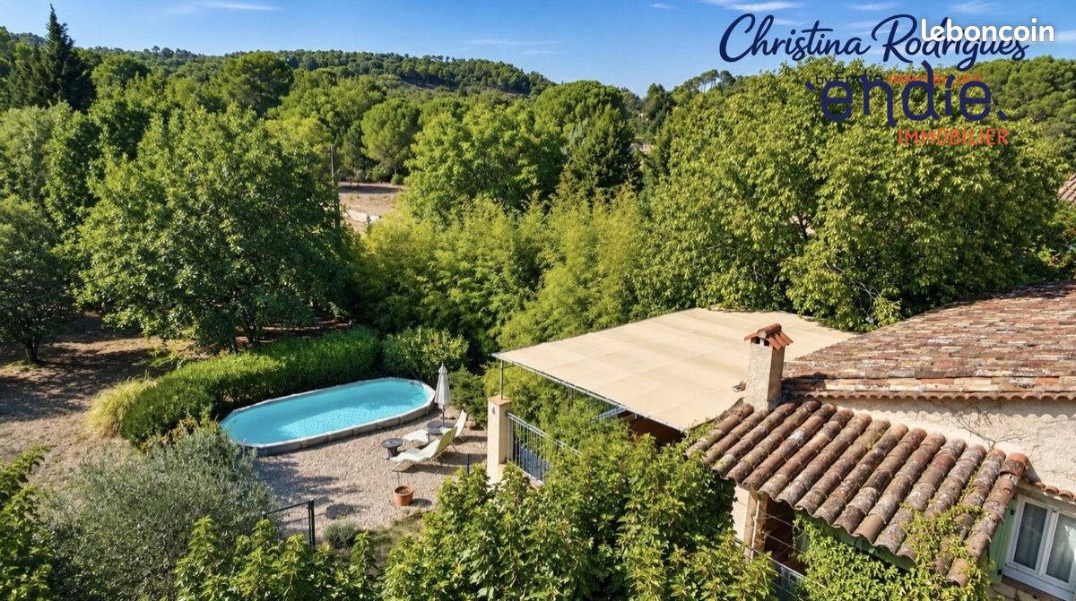 Maison 6 pièces 201 m² · à Saint-Antonin-du-Var · 201 m² · 620 000 €
