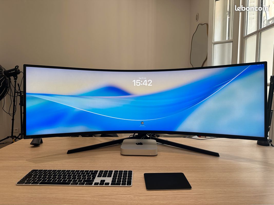 Samsung Odyssey Neo G9 49” – Mini-LED – 240 Hz – G95NA (image 1)