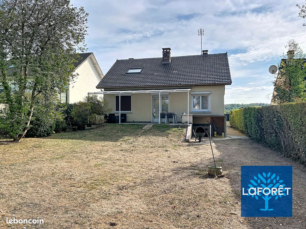 Maison 6 pièces 102 m² · à Guigneville-sur-Essonne · 102 m² · 329 000 €