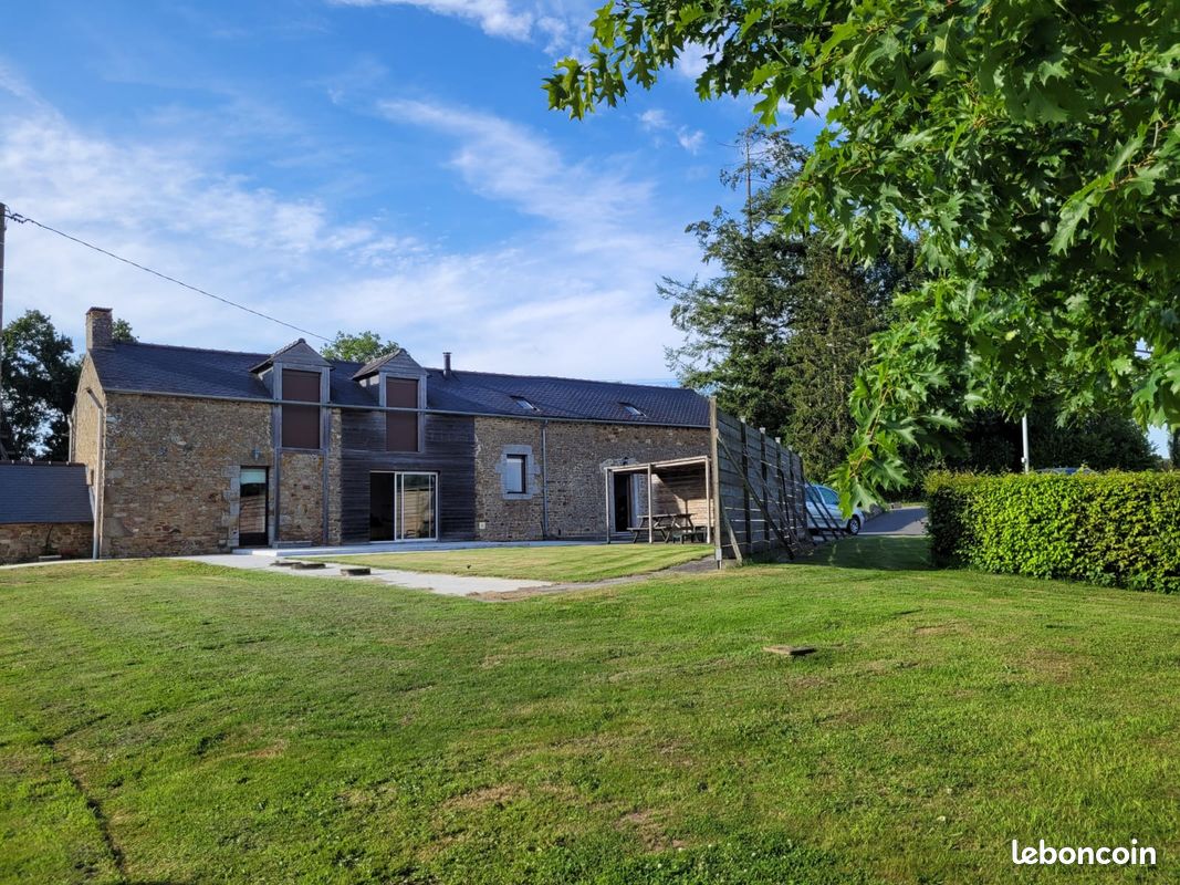 Maison 6 pièces 95 m² · à Bazouges-la-Pérouse · 95 m² · 620 €/mois